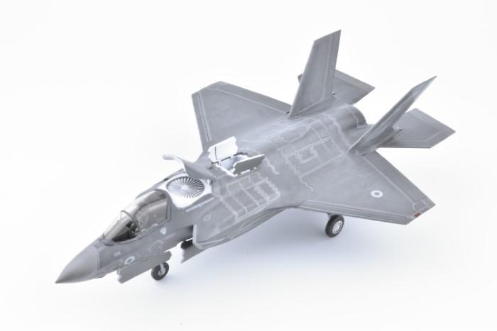 Airfix new-tool 1/72 F-35B Lightning II full build